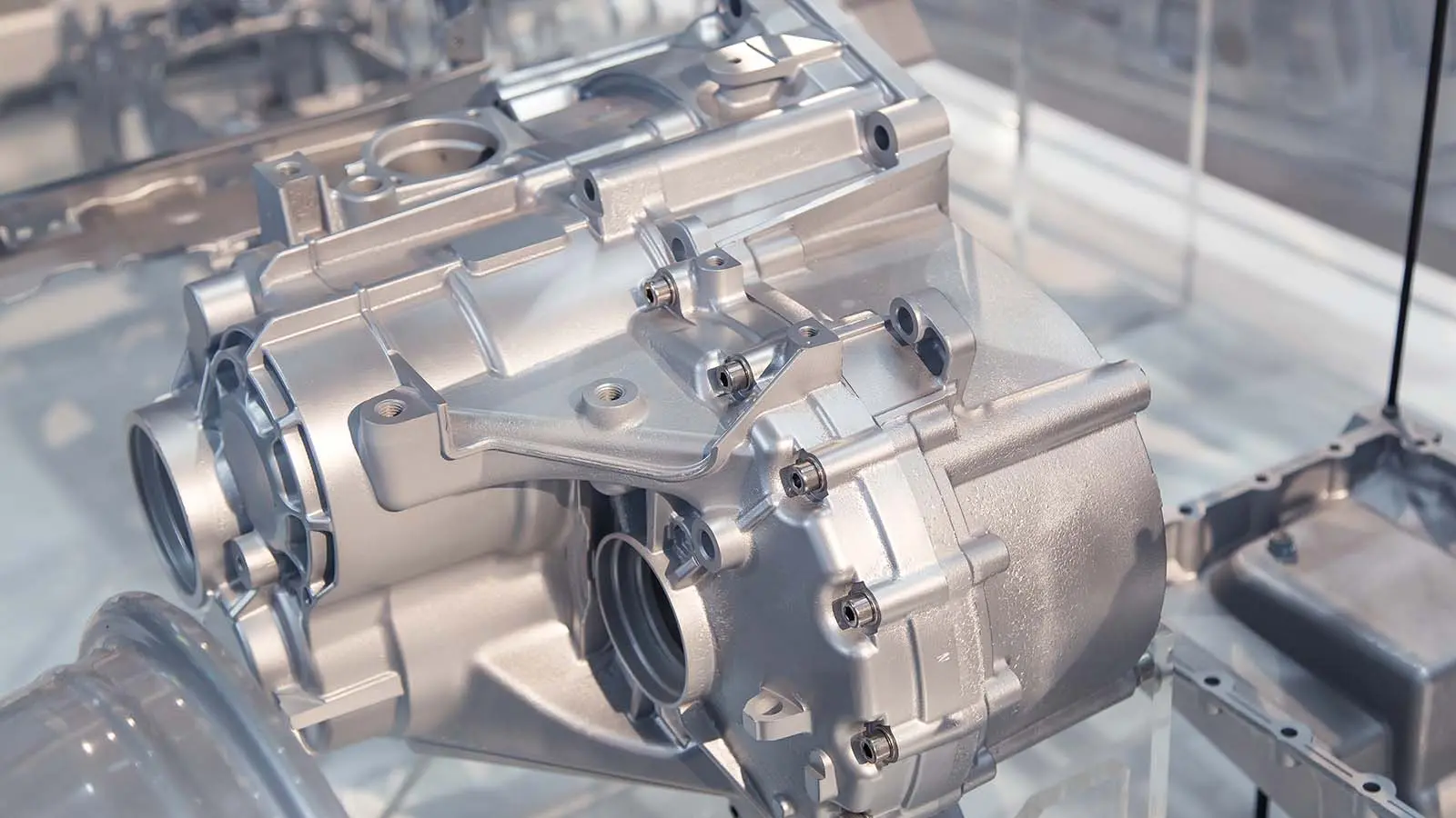 aluminum-die-casting-in-the-automotive-industry.webp